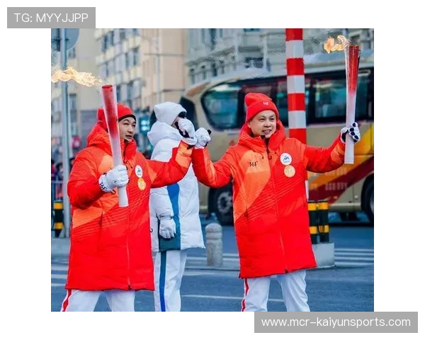 运动装备品牌赞助代表队，提供专业比赛服装与护具。